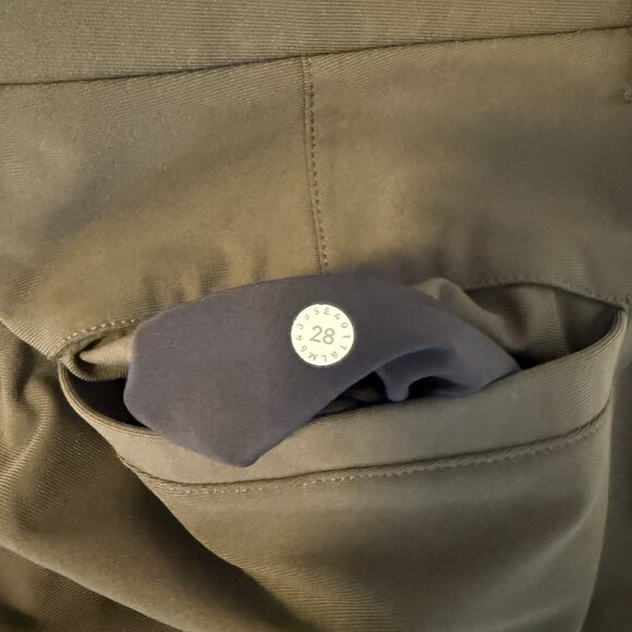 Lululemon Commission Pant Slim – Warpstream Fabric - Picture 2 of 2